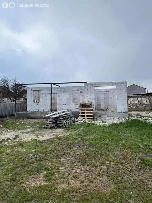 Дом в Белогорск, улица Наврез (115 м) - Фото 2