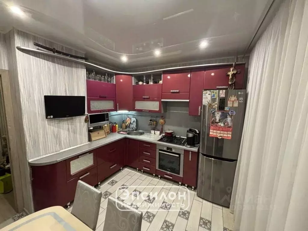 3-к кв. Курская область, Курск Студенческая ул., 26 (72.6 м) - Фото 1