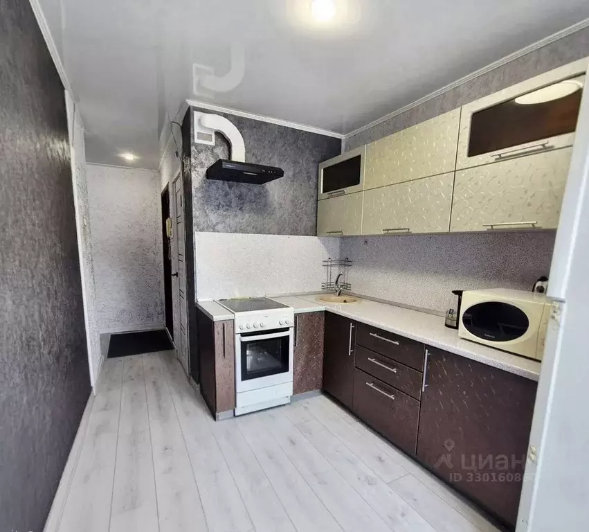 3-к кв. Самарская область, Тольятти ул. Автостроителей, 9 (66.0 м) - Фото 2