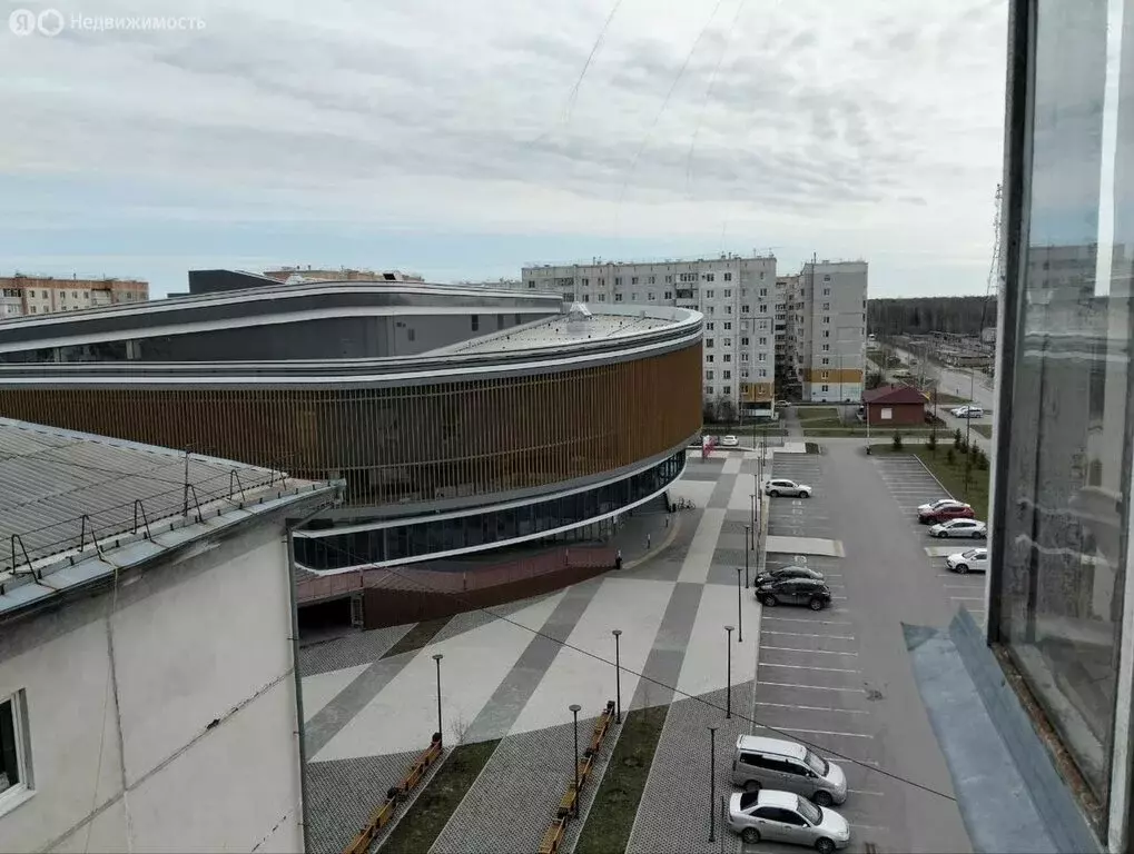 3-комнатная квартира: Тобольск, микрорайон 7А, 32А (65 м) - Фото 0