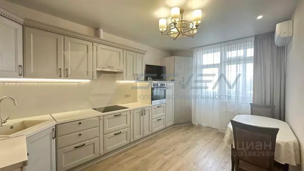 3-к кв. Севастополь ул. Колобова, 20 (91.4 м) - Фото 1