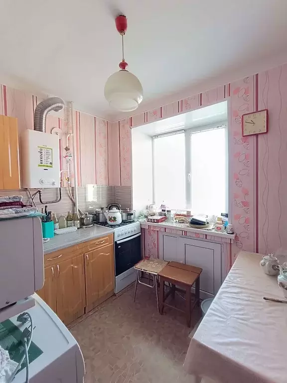 Продаётся 4-к квартира, 62.2 м - Фото 1