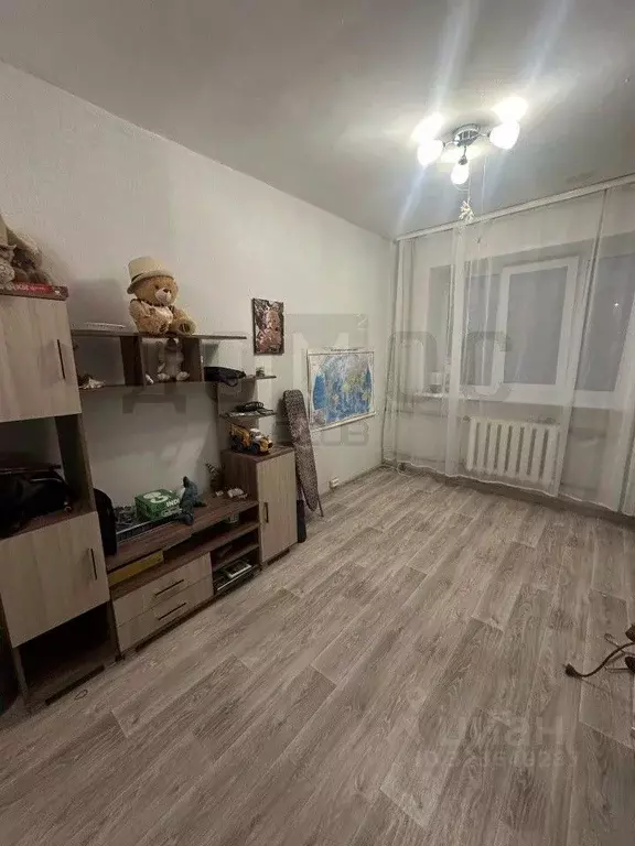 Комната Свердловская область, Екатеринбург ул. Парниковая, 4 (14.4 м) - Фото 0