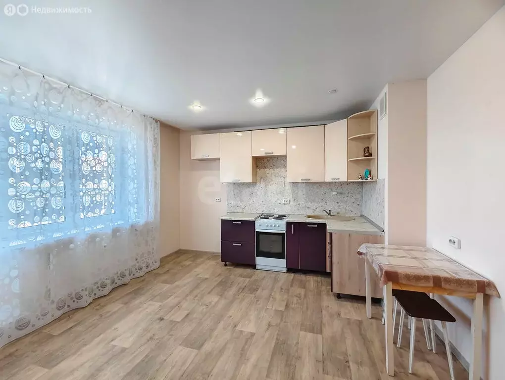 Квартира-студия: микрорайон Мелиораторов, улица Сидора Путилова, 43 ... - Фото 2