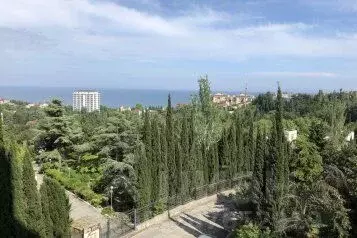 2-к кв. Крым, Алушта ул. Октябрьская, 21 (55.0 м) - Фото 1