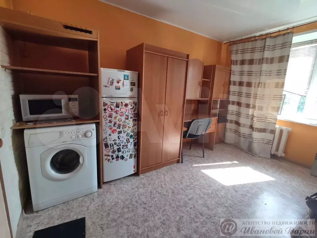 Комната 13 м в 3-к., 7/9 эт. - Фото 0
