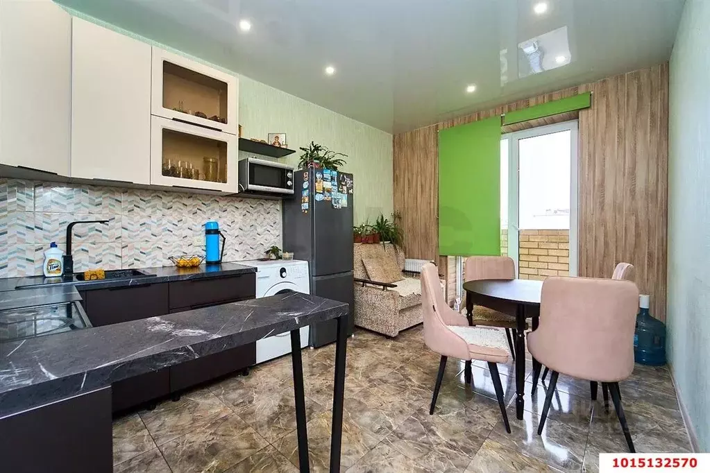 2-к кв. Краснодарский край, Краснодар Музыкальный мкр, ул. Имени ... - Фото 1