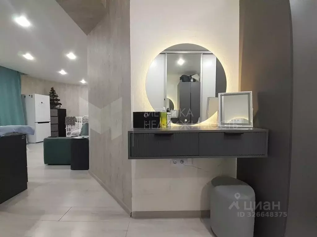 Студия Тюменская область, Тюмень ул. Мельникайте, 150 (38.0 м) - Фото 1