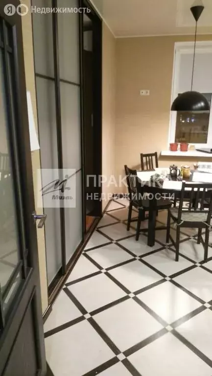 1-комнатная квартира: Реутов, улица Октября, 42 (54 м) - Фото 2