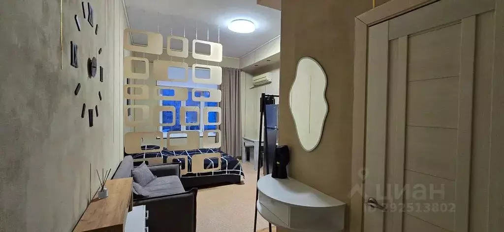 Студия Хабаровский край, Хабаровск ул. Быстринская, 19 (25.0 м) - Фото 1