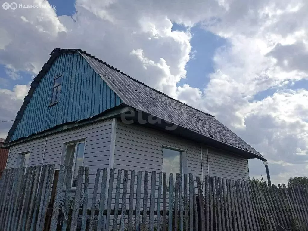 Дом в Любинский район, село Любино-Малороссы (40 м) - Фото 1