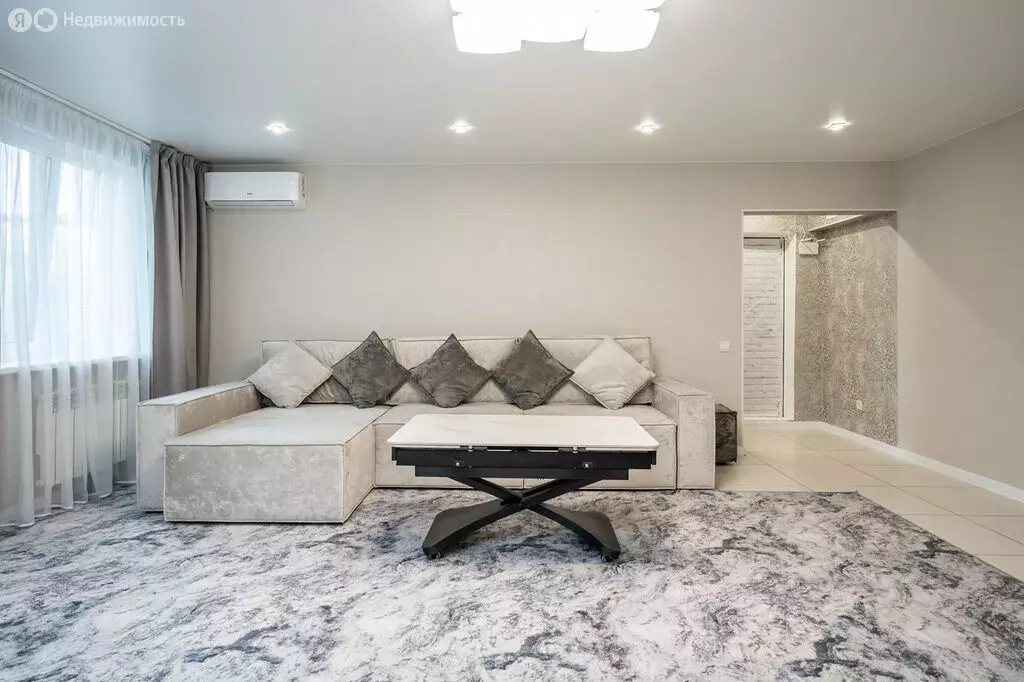 3-комнатная квартира: Сочи, микрорайон Центральный, улица ... - Фото 2