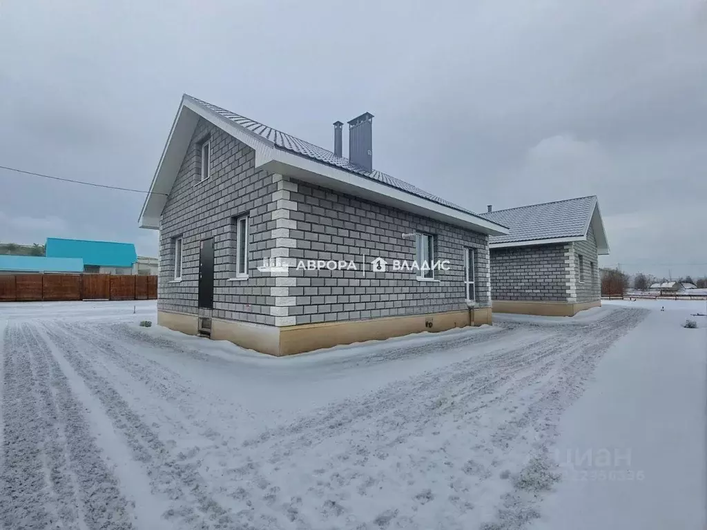 Дом в Башкортостан, Абзелиловский район, Краснобашкирский сельсовет, ... - Фото 1