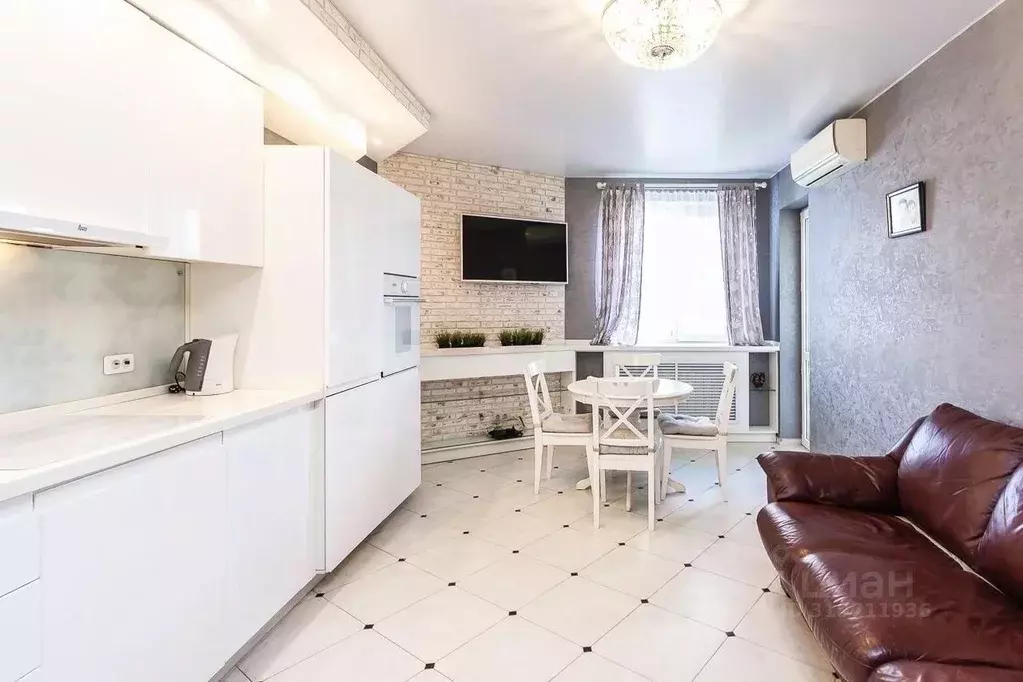 Квартира, 1 комната, 64 м - Фото 1