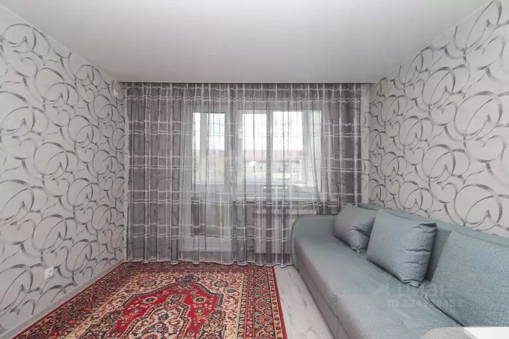 1-к кв. Омская область, Омск Входной мкр, 24 (29.2 м) - Фото 1