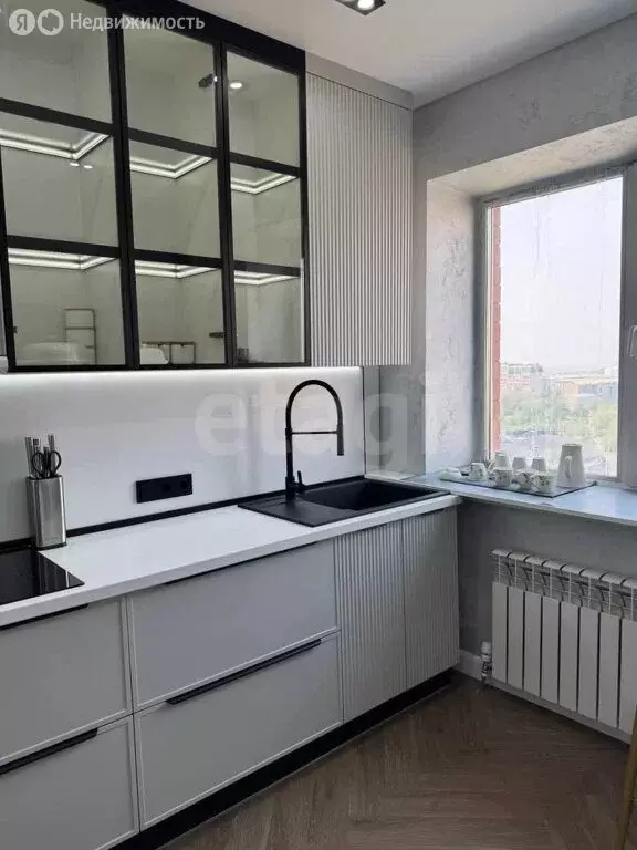 2-комнатная квартира: Чита, улица Баранского, 94 (70 м) - Фото 0