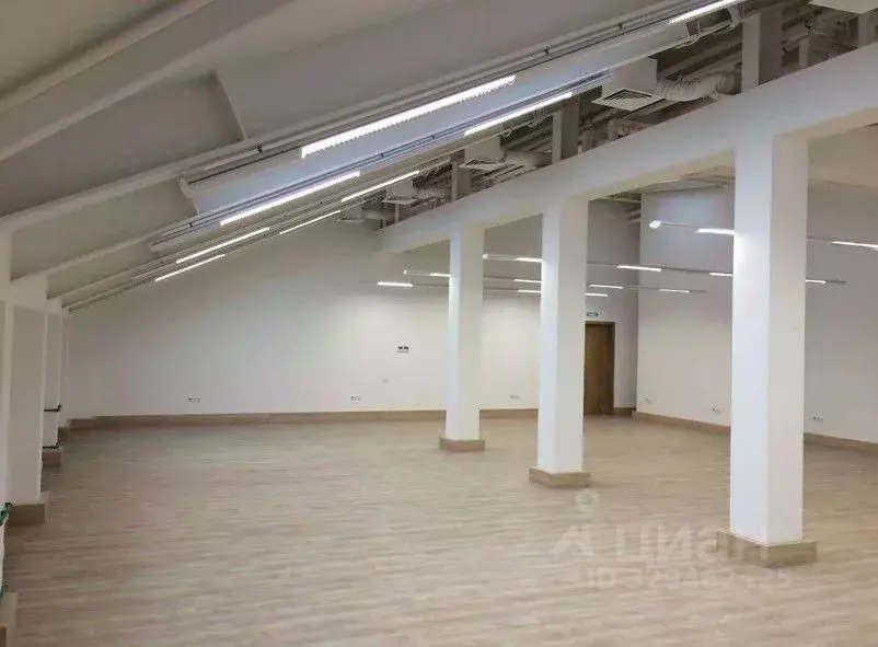 Офис в Санкт-Петербург Малая Морская ул., 18 (1103 м) - Фото 1