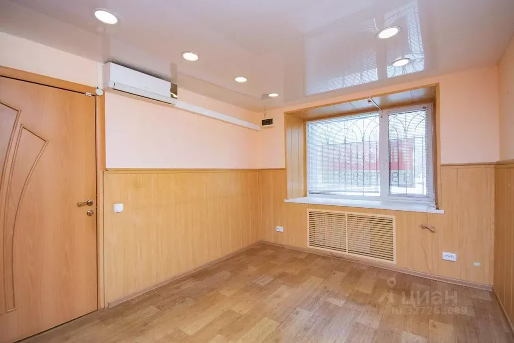 Офис в Ульяновская область, Ульяновск Кузоватовская ул., 21 (51 м) - Фото 1