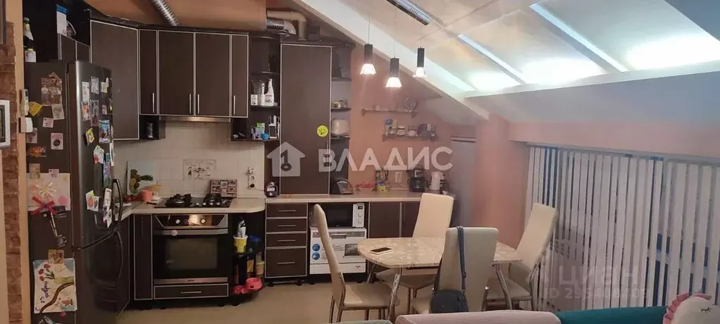 3-к кв. Белгородская область, Белгород ул. Гоголя, 15б (66.2 м) - Фото 0