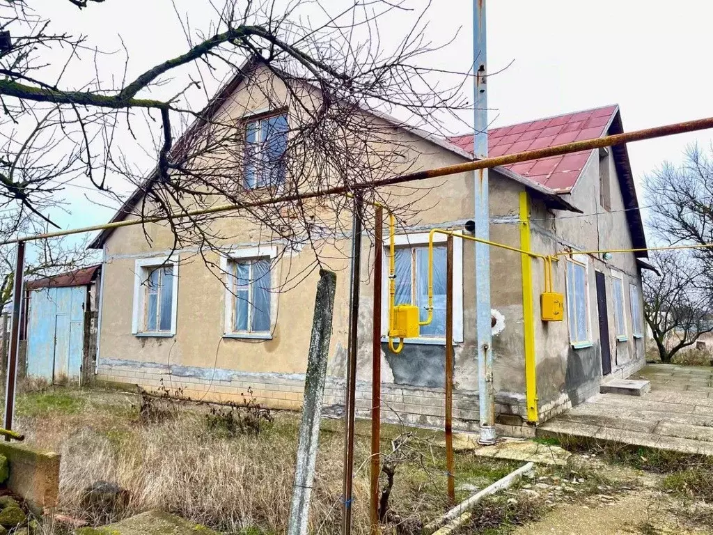 Дом в Крым, Черноморский район, с. Кировское ул. Цветочная, 9 (96 м) - Фото 0