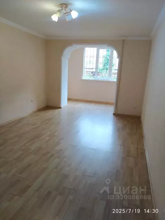 2-к кв. Северная Осетия, Владикавказ ул. Алихана Гагкаева, 5/4 (75.0 ... - Фото 0