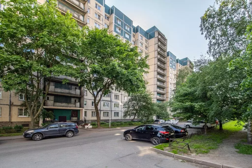 3-комнатная квартира: Санкт-Петербург, улица Маршала Казакова, 24к2 ... - Фото 0