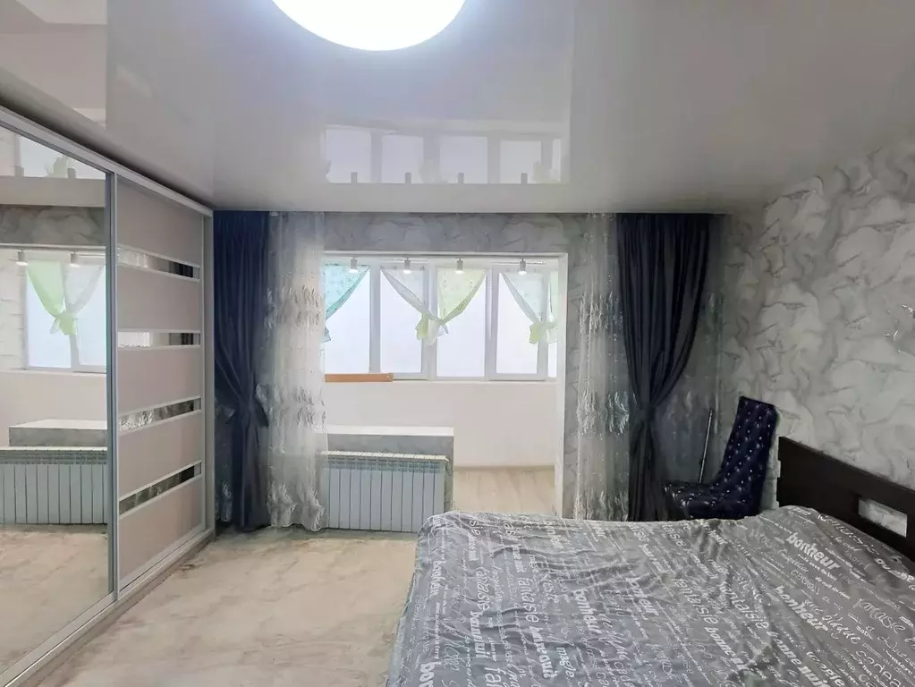1-к кв. Челябинская область, Челябинск ул. Монакова, 43 (40.0 м) - Фото 1