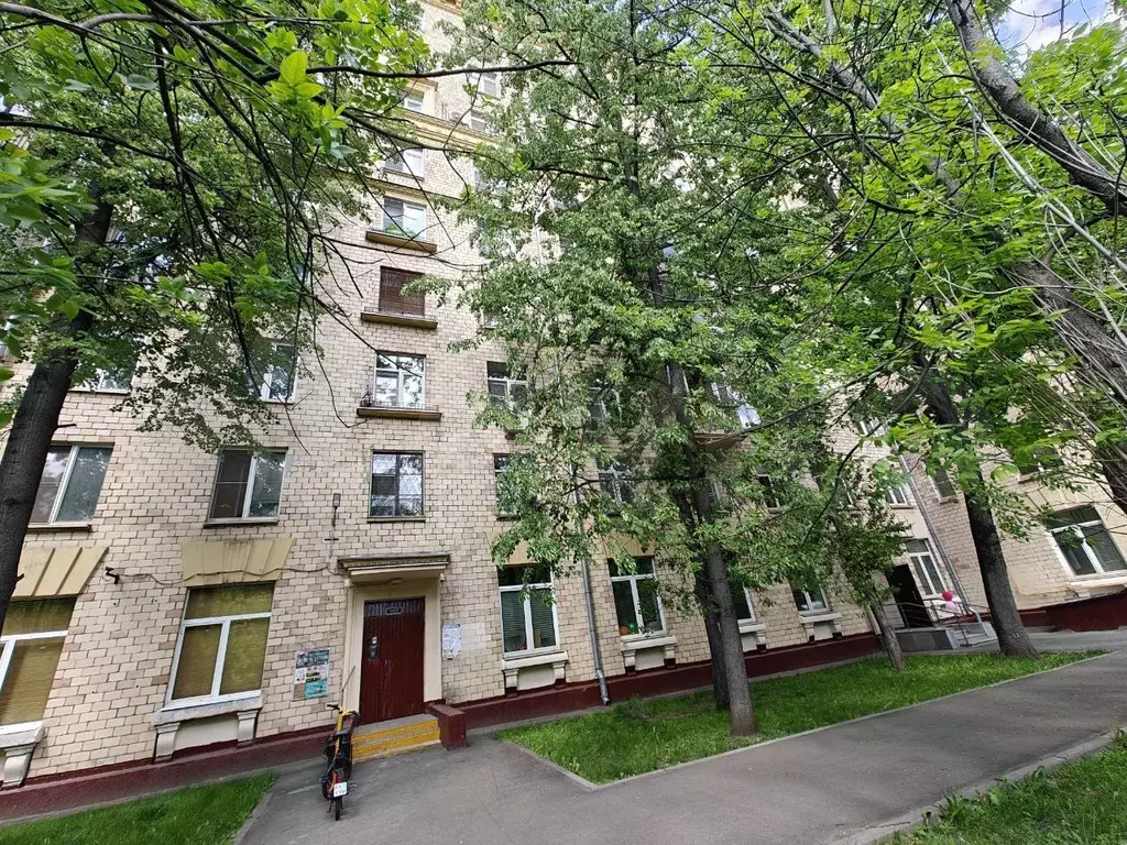 Комната 17 м в 2-к., 1/9 эт. - Фото 1