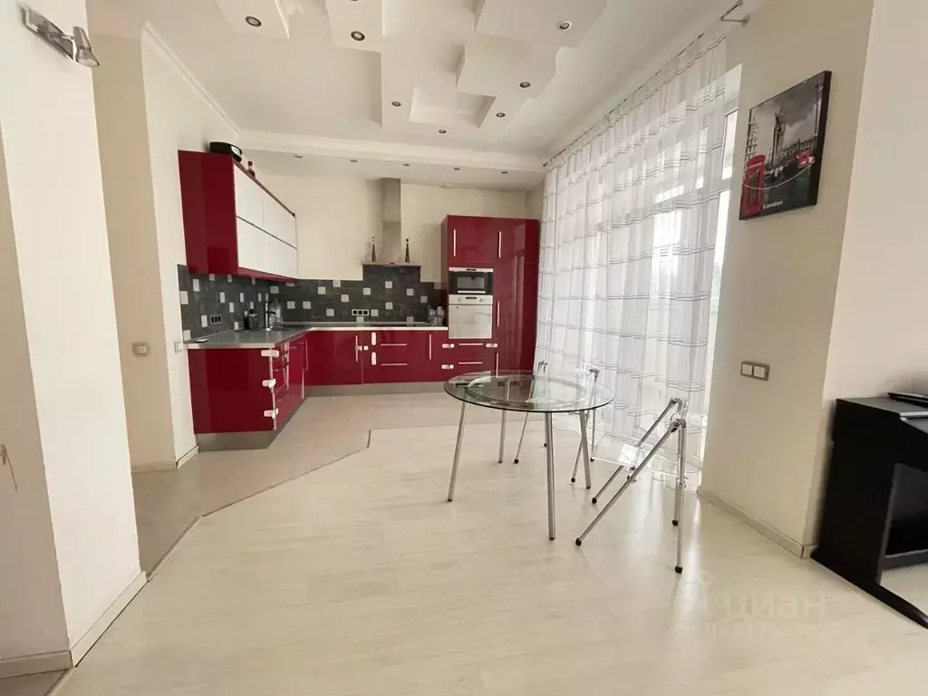 2-к кв. Москва ул. 6-я Новые Сады, 2 (64.0 м) - Фото 0