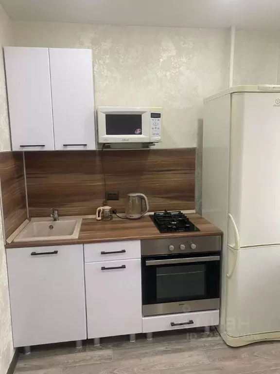 1-к кв. Татарстан, Казань ул. Адоратского, 54 (34.0 м) - Фото 2