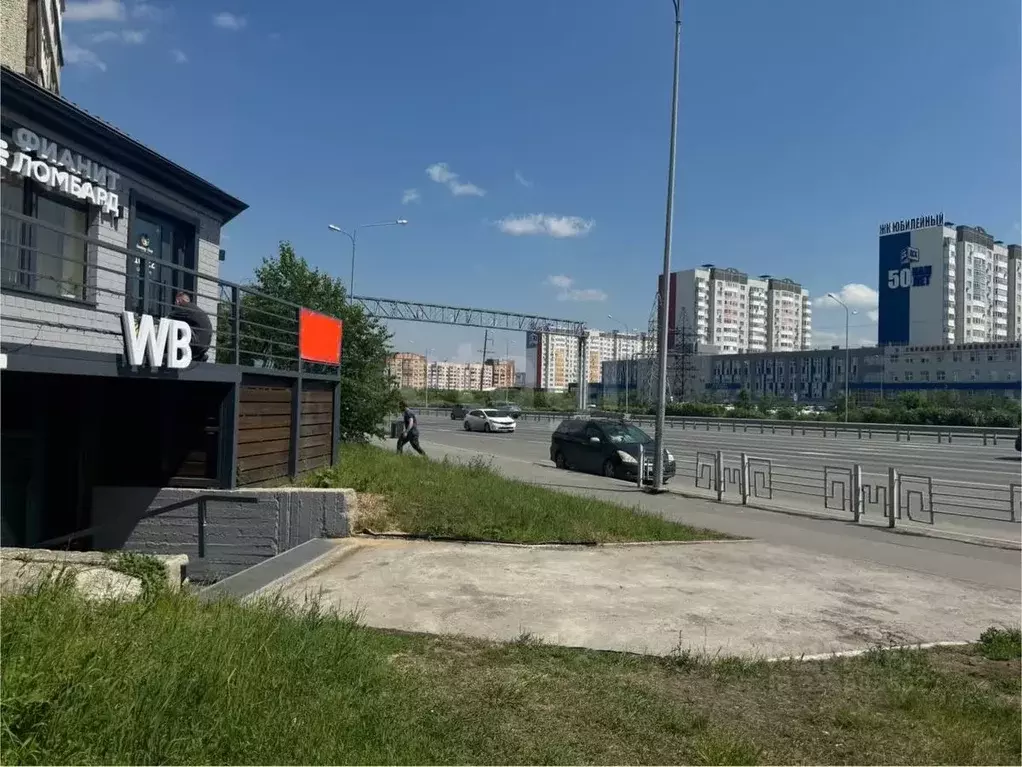 Помещение свободного назначения в Тюменская область, Тюмень Широтная ... - Фото 1