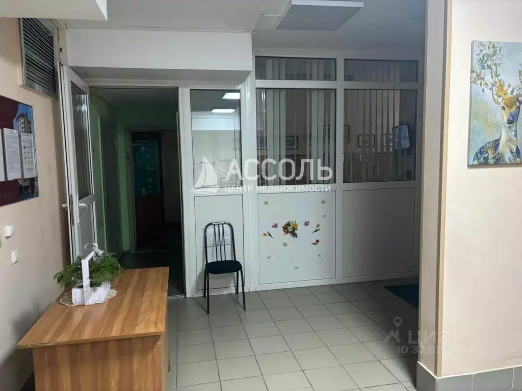 Свободной планировки кв. Омская область, Омск ул. Декабристов, 114/1 ... - Фото 2