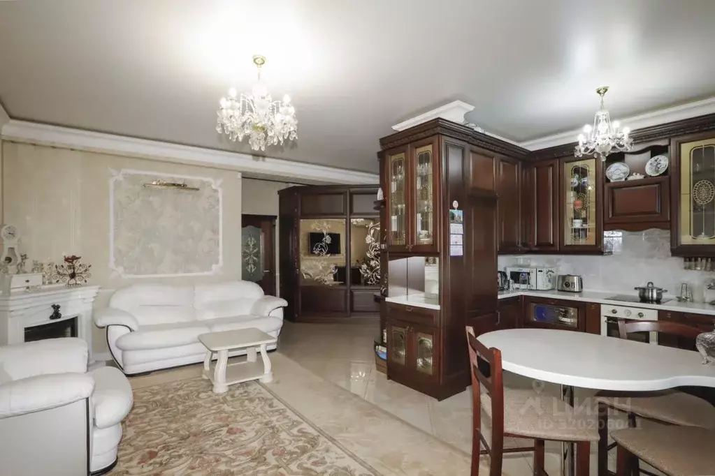 3-к кв. Иркутская область, Иркутск Академическая ул., 56/2 (80.0 м) - Фото 0