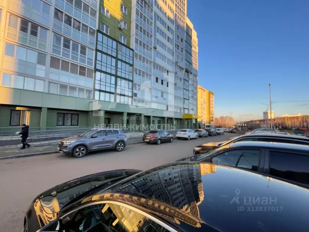 Помещение свободного назначения в Челябинская область, Челябинск ул. ... - Фото 1