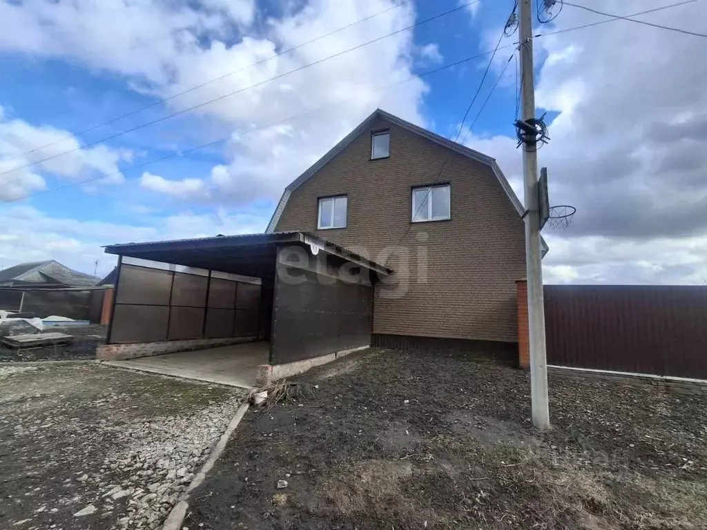 Дом в Курская область, Курский район, Щетинский сельсовет, д. ... - Фото 1