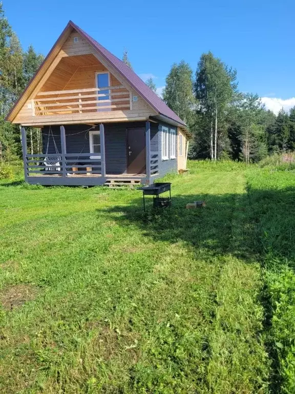 Дом в Карелия, Олонецкий район, Видлицкое с/пос, д. Верхняя Видлица  ... - Фото 1
