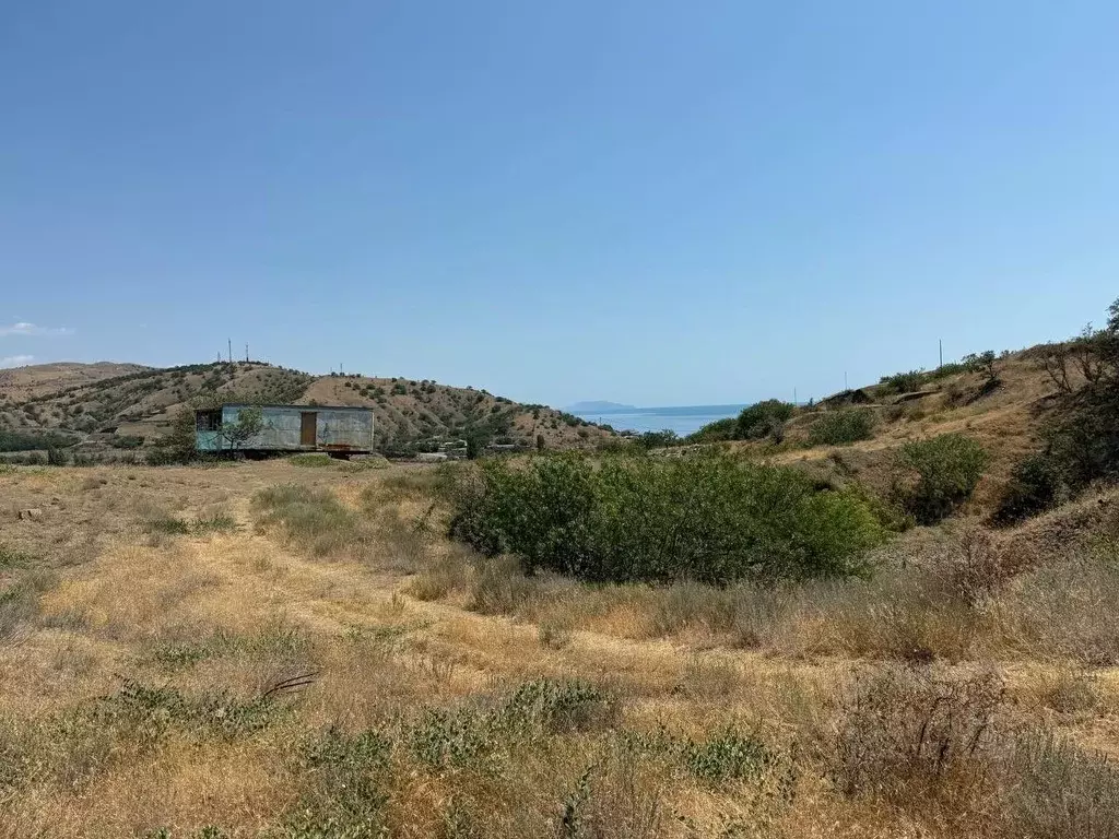 Участок в Крым, Алушта муниципальный округ, с. Приветное  (4.0 сот.) - Фото 0