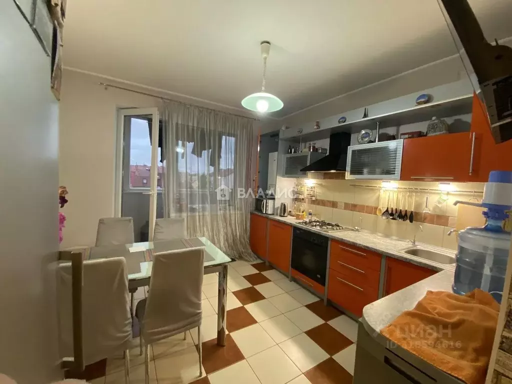 2-к кв. Калининградская область, Калининград ул. Виктора Гакуна, 10 ... - Фото 1