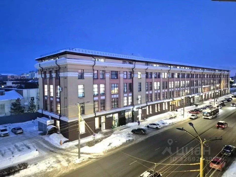 2-к кв. Омская область, Омск просп. Карла Маркса, 30 (41.0 м) - Фото 2