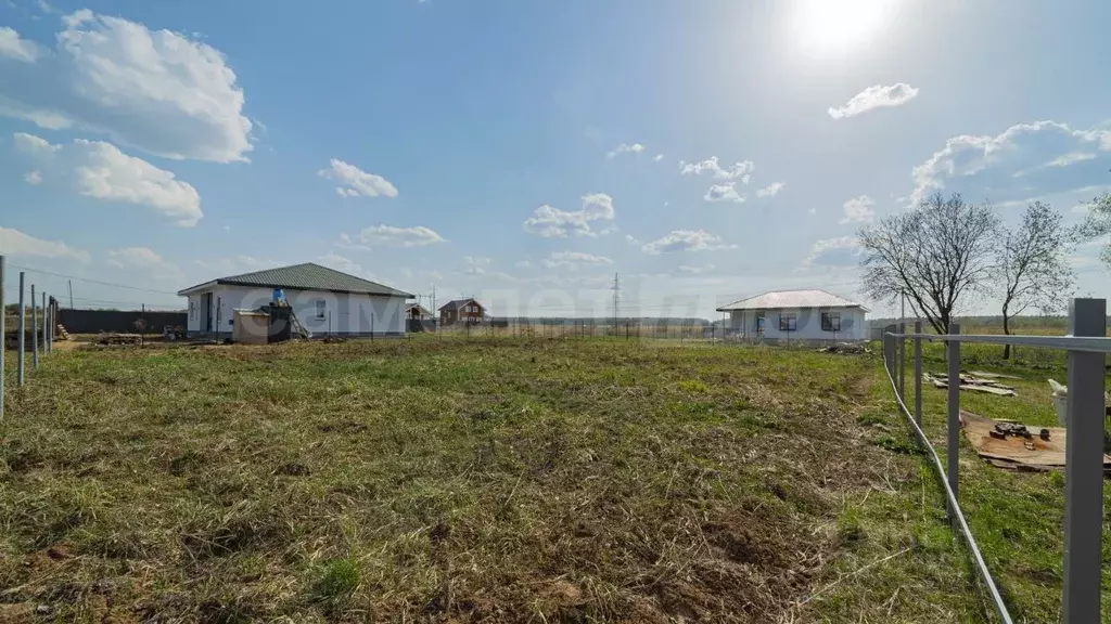 Участок в Московская область, Наро-Фоминский городской округ, д. ... - Фото 1