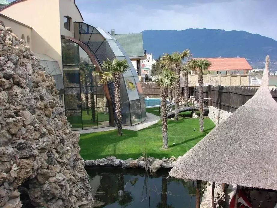 Дом в Крым, Ялта муниципальный округ, Ливадия пгт ул. Виноградная, 39А ... - Фото 1