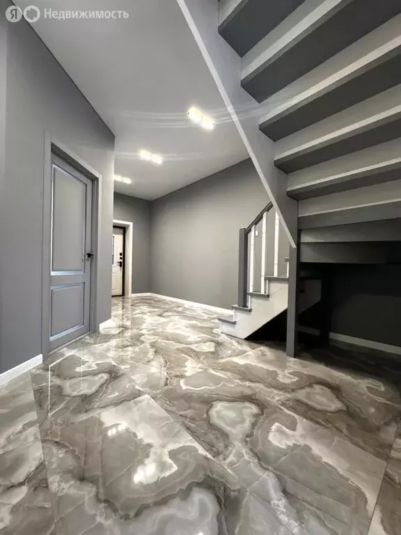 Дом в Среднеуральск, Весенняя улица (193.6 м) - Фото 2