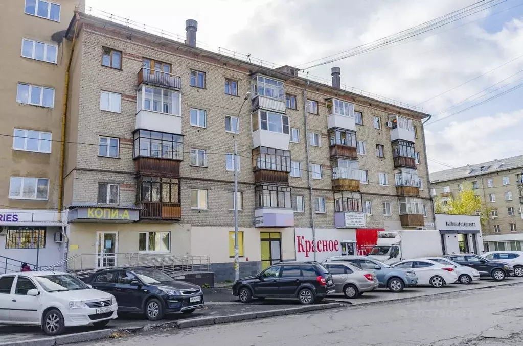 2-к кв. Свердловская область, Екатеринбург ул. Короленко, 8 (41.0 м) - Фото 0