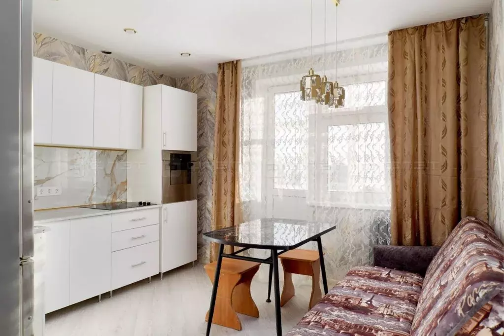 2-к кв. Татарстан, Казань ул. Ноксинский Спуск, 21 (65.5 м) - Фото 1