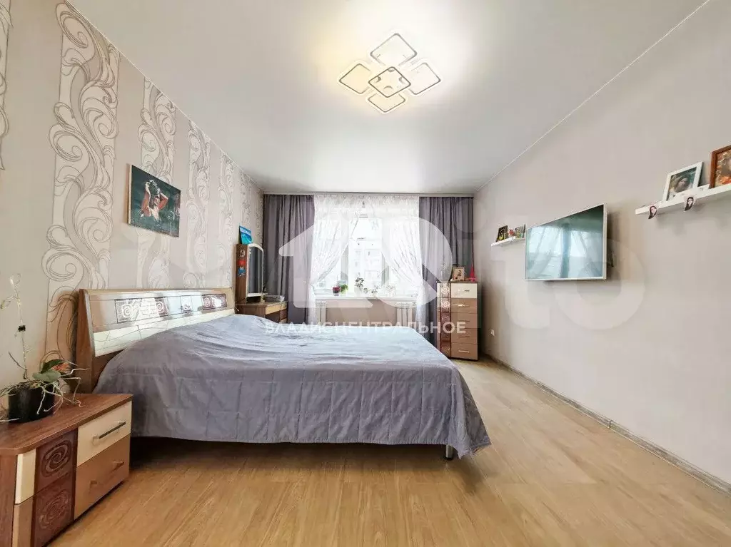 3-к. квартира, 95 м, 7/10 эт. - Фото 1