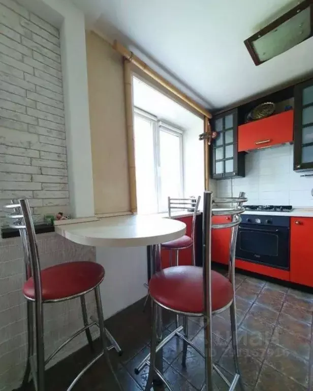 3-к кв. Самарская область, Тольятти ул. Ушакова, 46 (62.0 м) - Фото 1