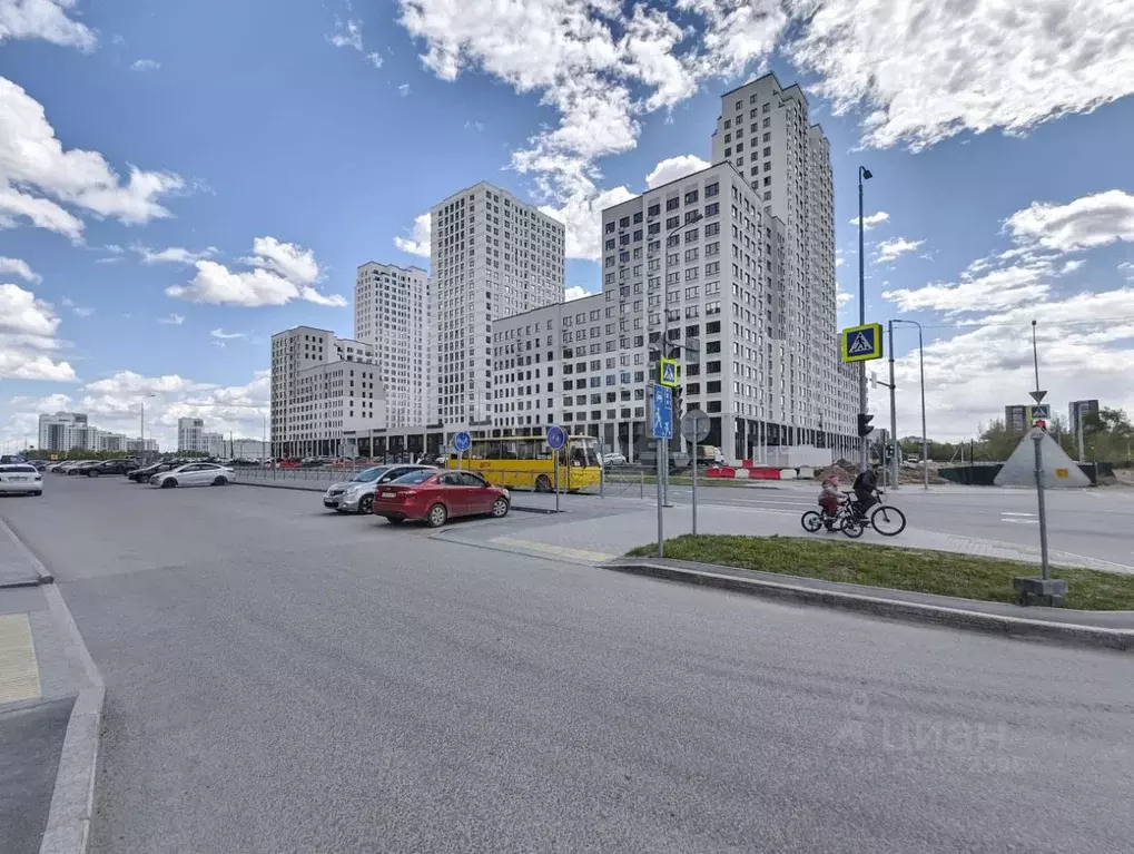 2-к кв. Тюменская область, Тюмень ул. Евгения Войнова, 3 (52.8 м) - Фото 0
