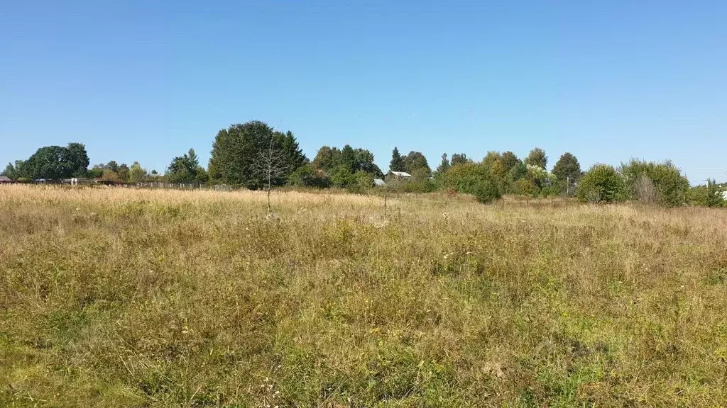 Участок в Московская область, Сергиево-Посадский городской округ, д. ... - Фото 0