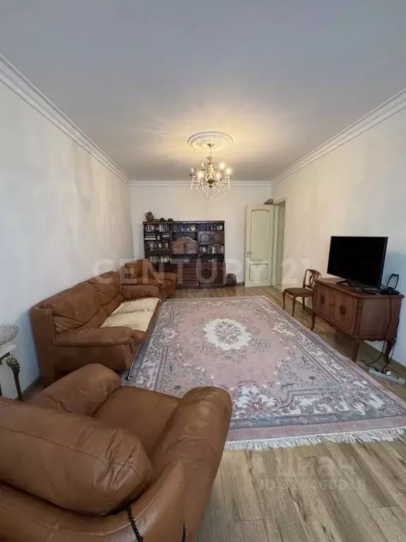 2-к кв. Дагестан, Махачкала ул. Малыгина, 35к1 (93.0 м) - Фото 1