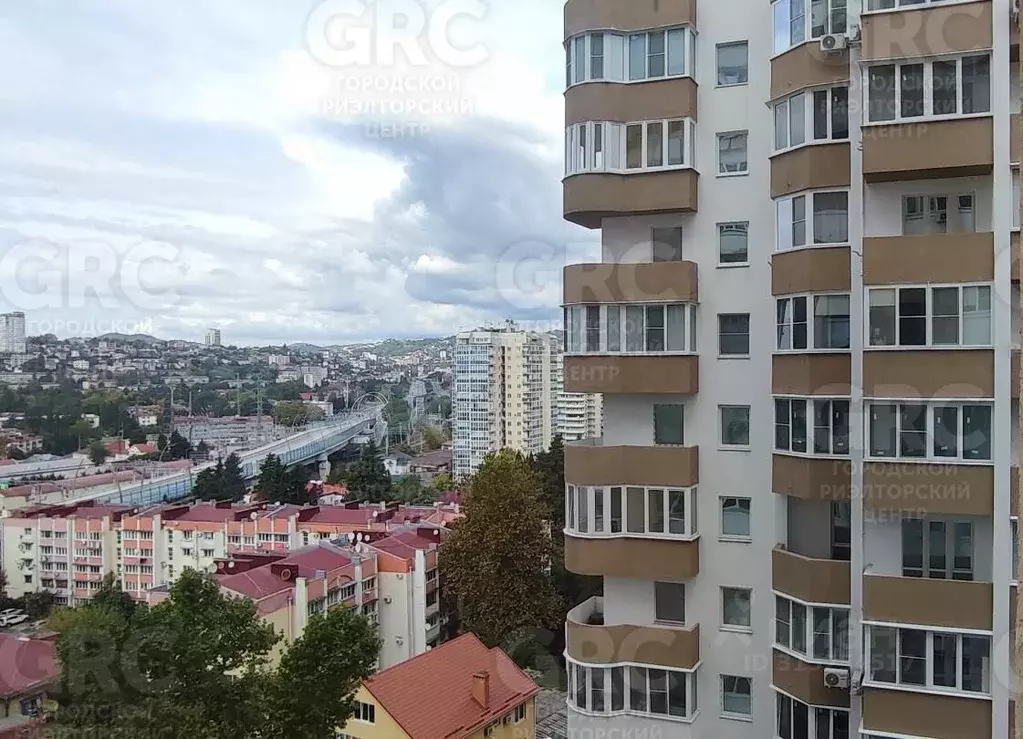 2-к кв. Краснодарский край, Сочи Завокзальный мкр, ул. Невская, 19 ... - Фото 0